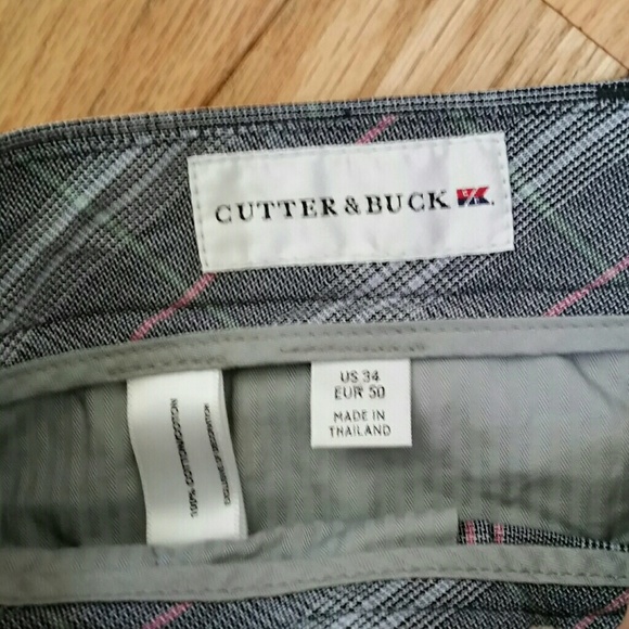 Cutter & Buck Golf Shorts EUC - Picture 3 of 5